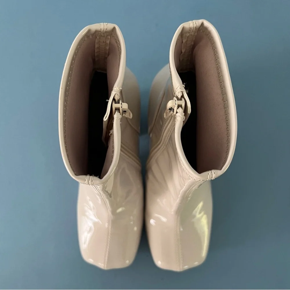 Steve Madden‎ Bianca Bone Patent Leather Platform Boots